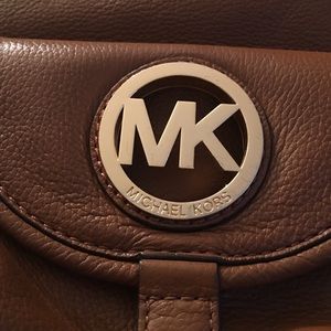 Michael kors shoulder bag