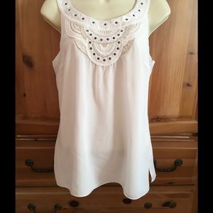 White House Black Market Embellished Tunic Size 8