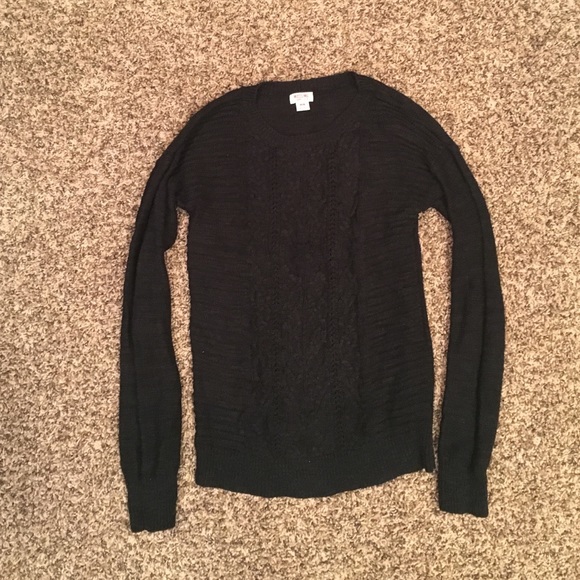 Mossimo black sweater