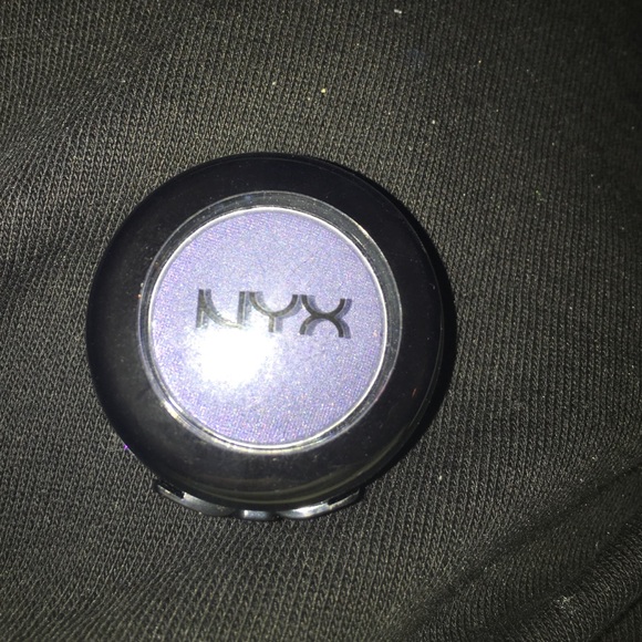 NYX hot singles eyeshadow- Galactic