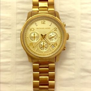 MICHAEL KORS gold watch