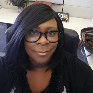 Meet your Posher, Tonya