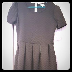 Black quilted chevron amelia NWT from lularoe