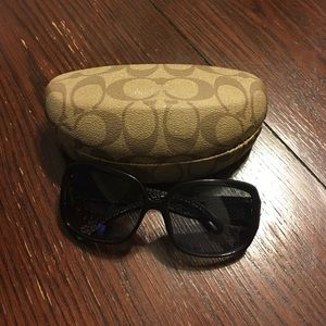 COACH Sunglasses 😎