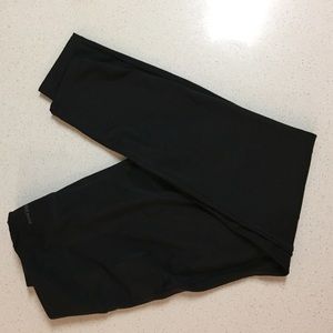 Black New Balance long workout leggings