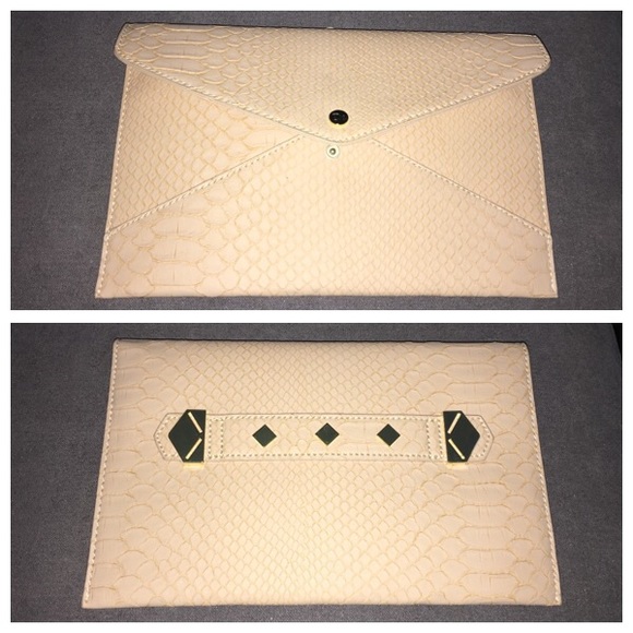 Danielle Nicole Tan Clutch