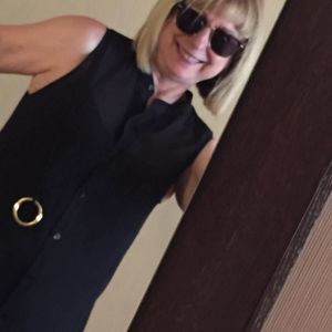 Meet your Posher, Shelly guberman