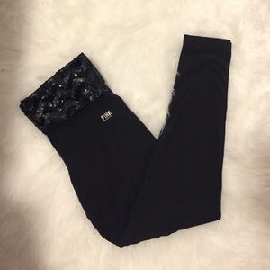 PINK Victoria's Secret leggings💕💅🏻