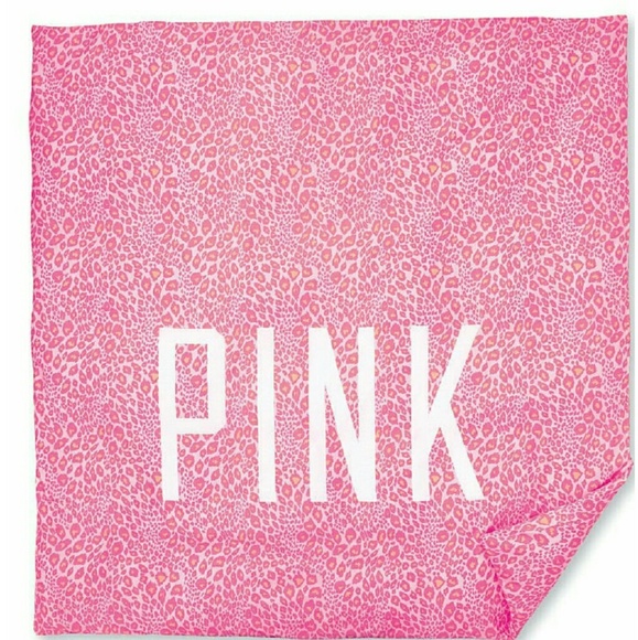 RARE VS/ PINK CHEETAH DUVET  TWIN /XL