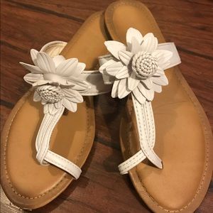 White Flower Sandals