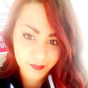 Meet your Posher, Vanessa