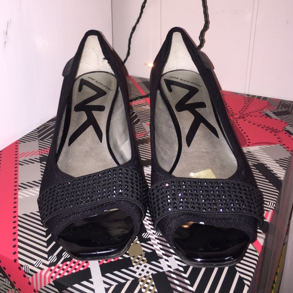 Black Peep Toe Heels