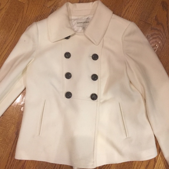 Banana Republic Jackets & Blazers - Banana republic Bolero type jacket