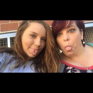 Meet your Posher, Denise