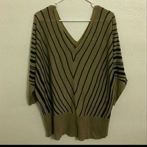 Nwot Cato light weight sweater