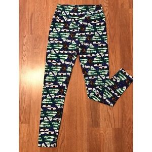 Lula roe Christmas leggings 🎄