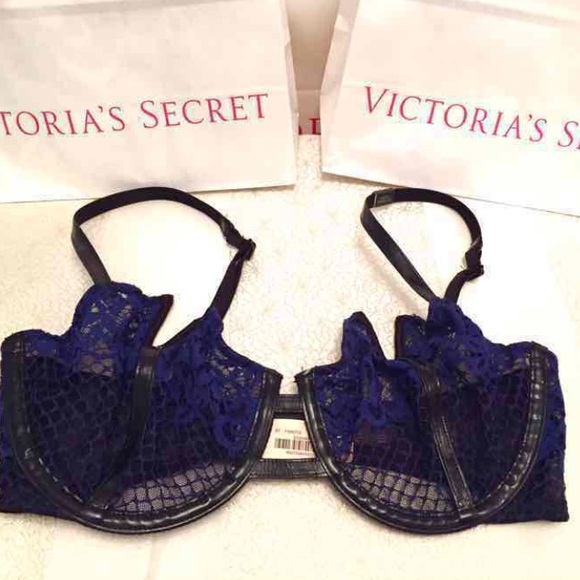 ❤️️sold❤️NWT Victoria's Secret 32DD bra - Picture 2 of 4
