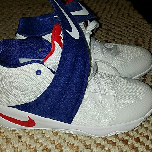 Kyries Shoes