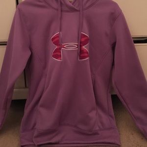 under armour hooded sweatshirt