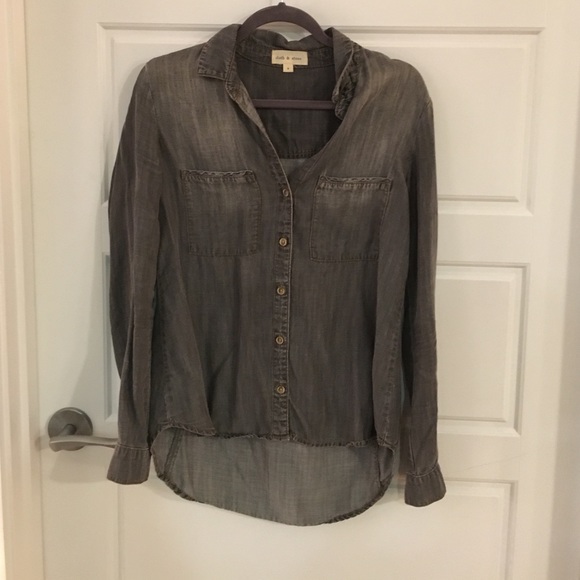 Anthropologie Tops - 🌼🌸 SPRING MARKDOWN Gray chambray button down