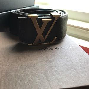 Authentic brown leather Louis Vuitton men's belt