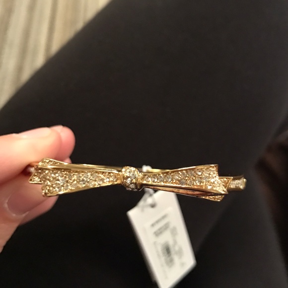 SALE Kate spade take a bow diamond bracelet nwt - Picture 2 of 3