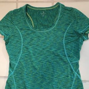 Athleta short-sleeved workout tee