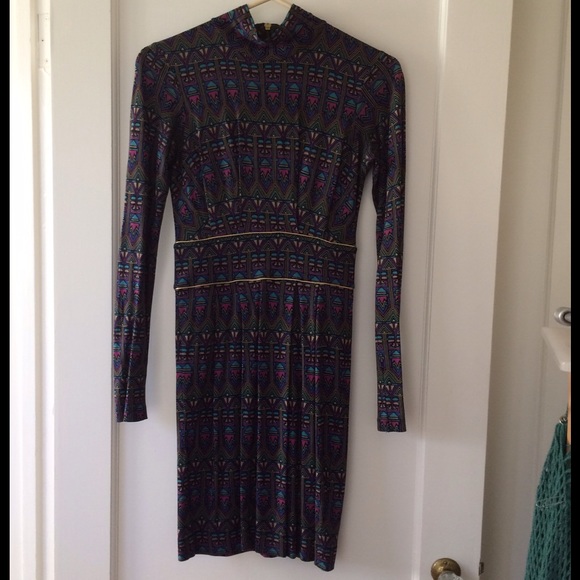 💜 FRENCH CONNECTION dress - Picture 2 of 4