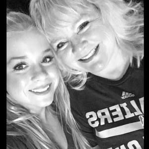 Meet your Posher, Cindy