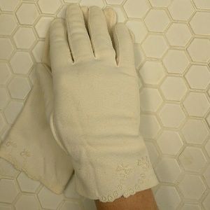 Vintage Jersey fabric gloves with bow embroidery