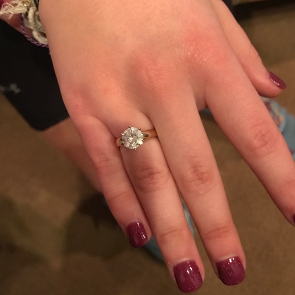 14 karat engagement ring CZ - Picture 2 of 2