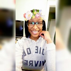 Meet your Posher, Cherel