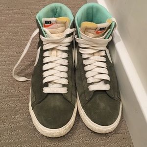 Nike high tops