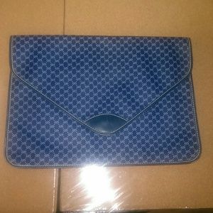 Vintage Gucci Envelope Clutch **SOLD**