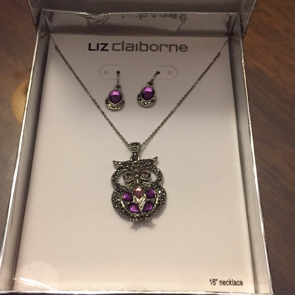 Liz Claiborne Owl necklace matching earrings set.