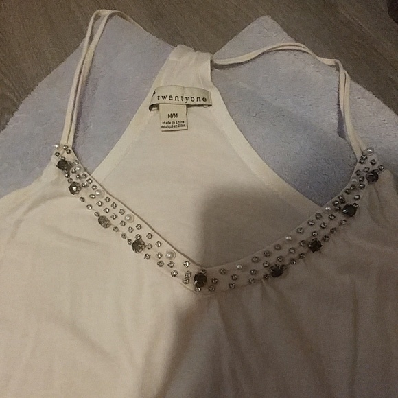 Light Pink Tank - Picture 2 of 3