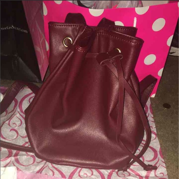 Forever 21 burgundy mini back pack