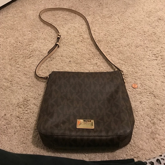 Michael Kors purse