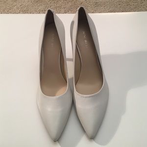 White Nine West heels