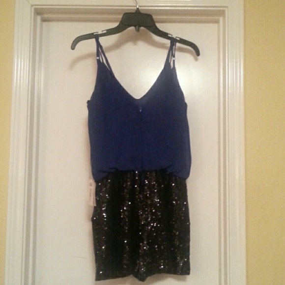 Romper - Picture 2 of 3