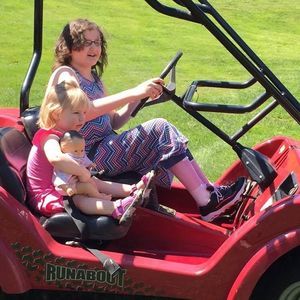 Meet your Posher, Alysia