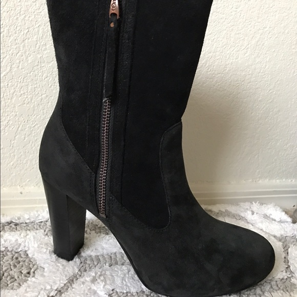 Sale‼️ UGG | black heel suede boots - Picture 3 of 4
