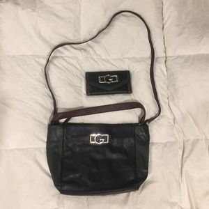 Guess purse & matching wallet.