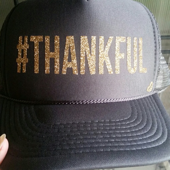 TRUCKER HAT