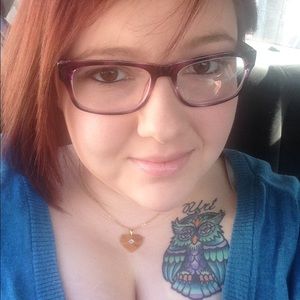 Meet your Posher, Christy
