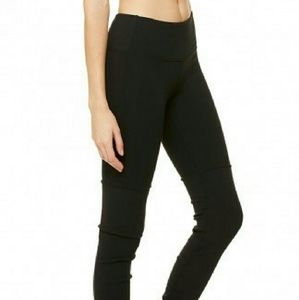 ALO GODDESS YOGA LEGGINGS SIZE M