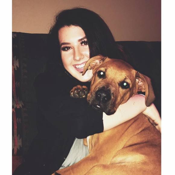 Meet your Posher, Maegan