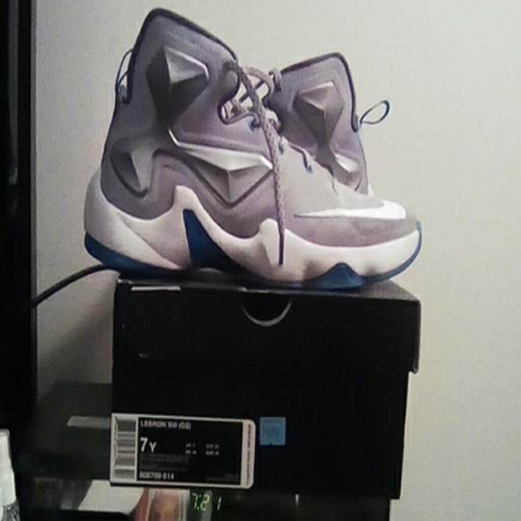 Youth LeBron sneaker