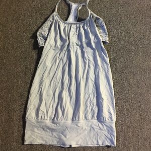 Lululemon blouson style yoga top with built-in bra