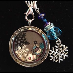 Story Locket